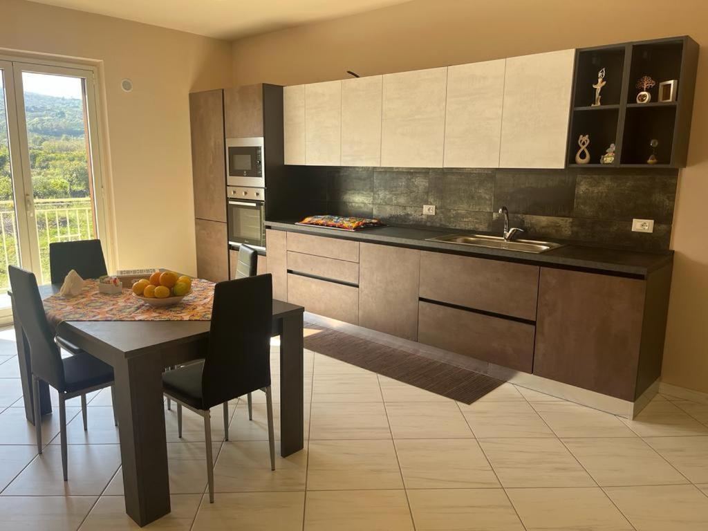 Vista Etna House Apartment Фиумефредо ди Сицилия Екстериор снимка